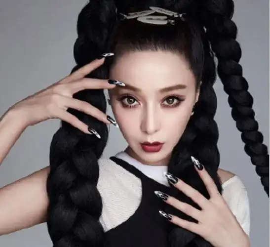 范冰冰cos七种妆容,都能组成团了,再次尝试复出