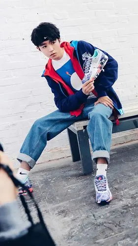 王俊凯nike拍摄花絮