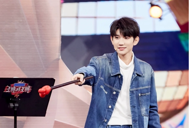 这一次,被"双j"邀请的王俊凯,用实力证明自己的"江湖地位"