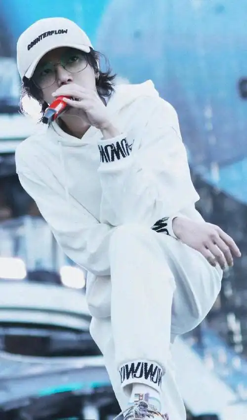 喜讯华晨宇神仙四专新世界再创佳绩