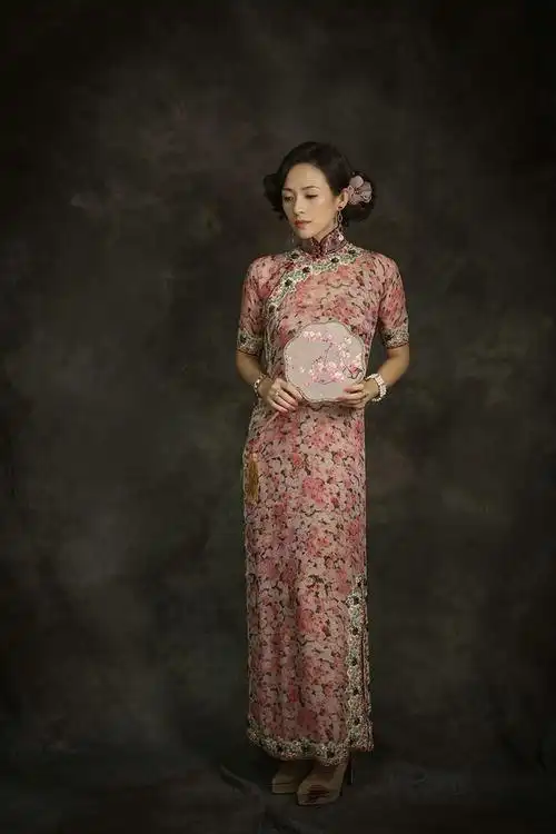 细数众女星穿旗袍的剧照刘嘉玲霸气依然最后一位至今无人超越