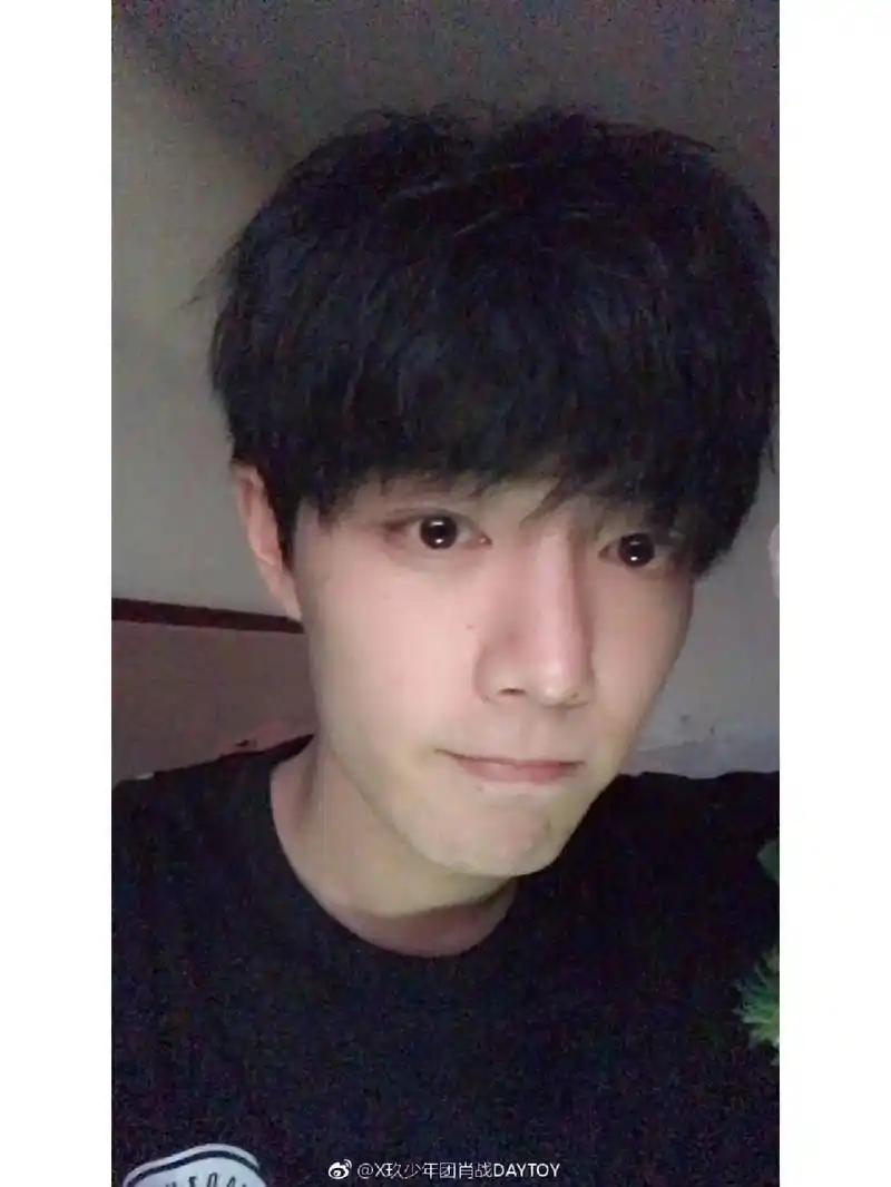 早期战萌的我想哭#肖战早期照片 #肖战