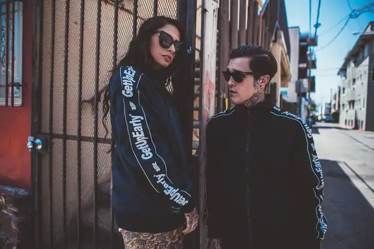 bboy欧美街头复古棒球运动服日系港风情侣风衣嘻哈古着外套男女潮