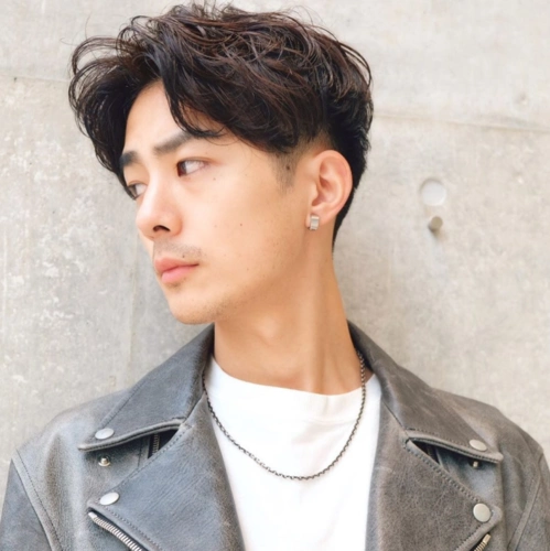 原创男生别剪"闷热"的发型了!理发师3点建议,让你夏天帅气又清爽