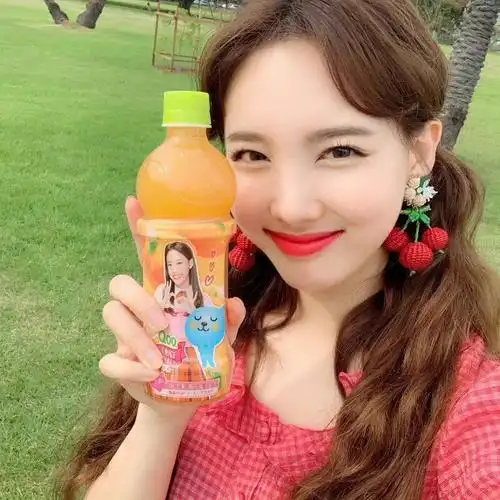 林娜琏 の 头像 /图源见logo 676767侵删