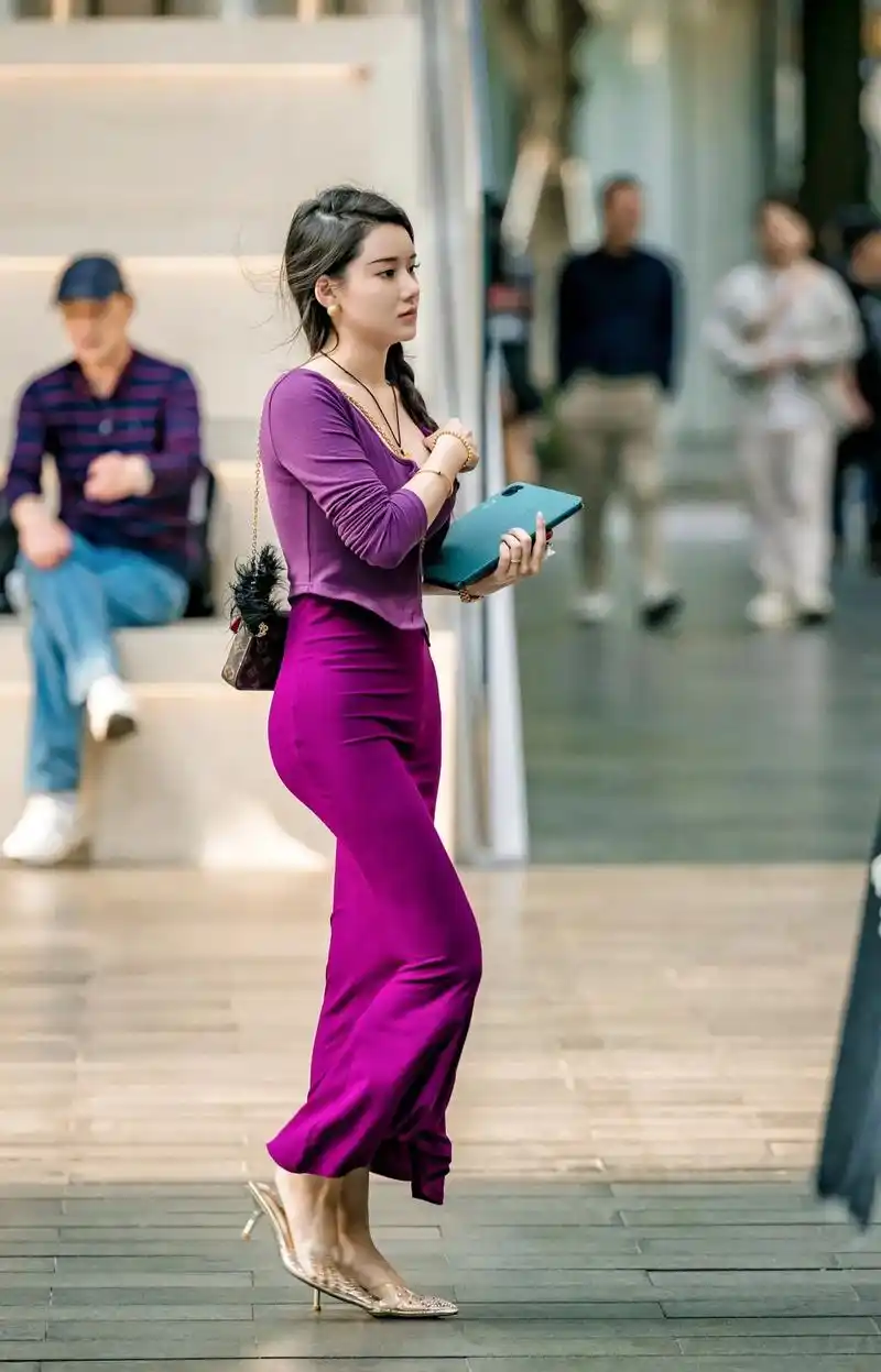 深圳街拍|夏天路人.#街拍 #深圳街拍 #图文伙伴计划 - 抖音