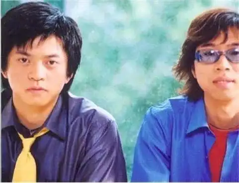 看完李健梁博的合作现场,我居然羞耻的觉得他俩很般配