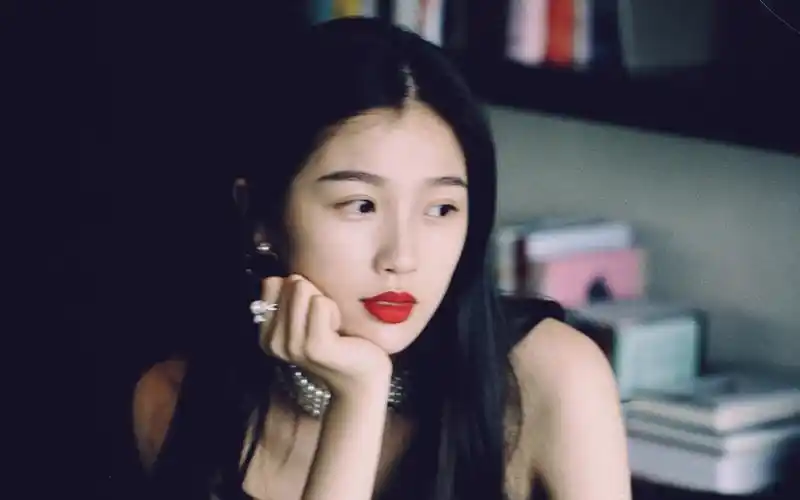 虞书欣魅力性感写真图片桌面壁纸高清大图预览1920x1200_大陆明星下载