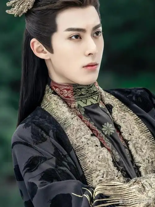 你想看的古装美男在这里,桃花眼,瑞凤眼,个个让人一见倾心|严屹宽
