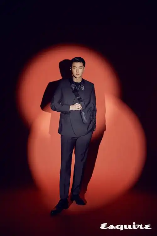 exo吴世勋成为dior男装新代言人谈时尚感悟