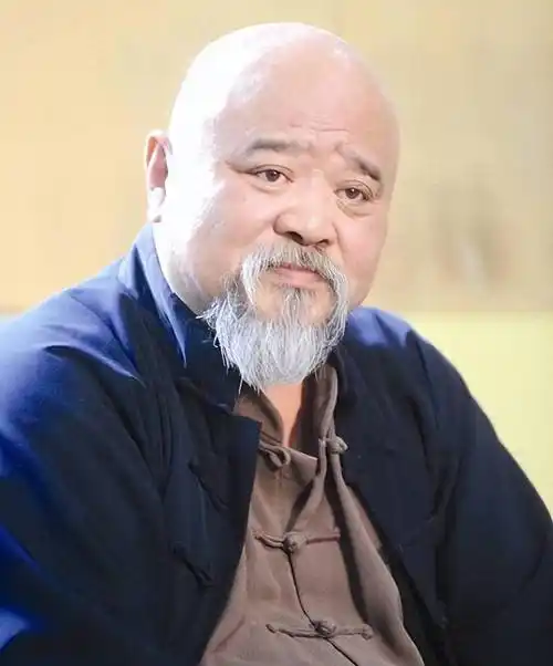 李琦:国家一级演员,烟酒不离身,恶疾缠身瘦到认不出!