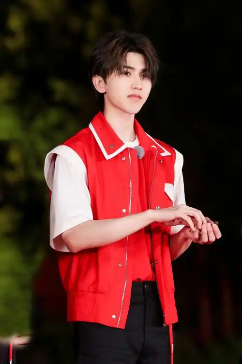 蔡徐坤《奔跑吧》