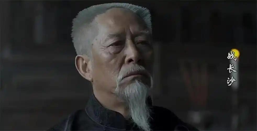 回顾戏精导演王永泉与初恋妻子双向奔赴39年带儿子一起拍戏