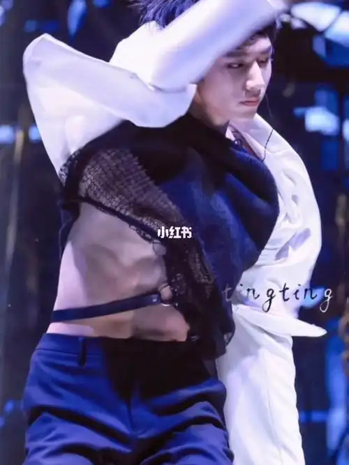 谁说我们不露肌肉?#刘耀文