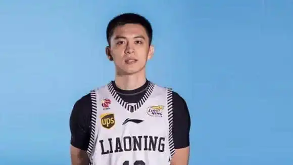 一分钟带你了解辽宁男篮前任队长杨鸣