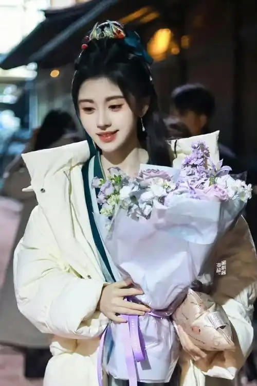 仙女一般存在    @鞠婧祎