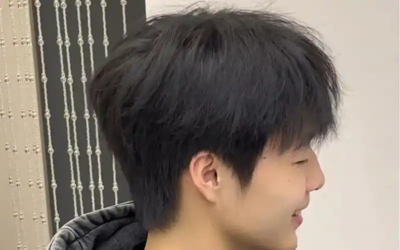 钢夹烫烫的微分碎盖 确实好看