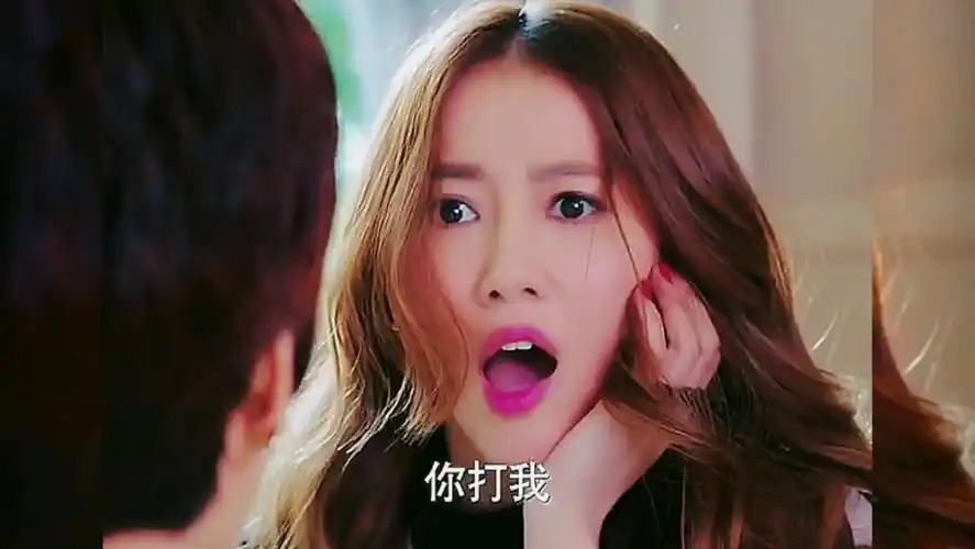 【美丽的秘密】姜美丽为了给养母治病,竟去假扮富太太的女儿