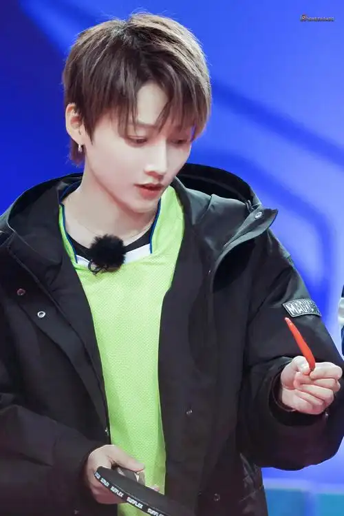 刘雨昕运动者联盟##与刘雨昕共赴微博之夜