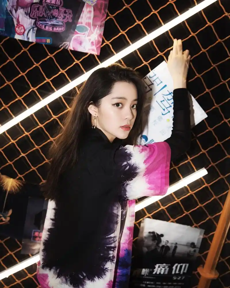 《乐队的夏天》暴露了欧阳娜娜的吸粉秘诀