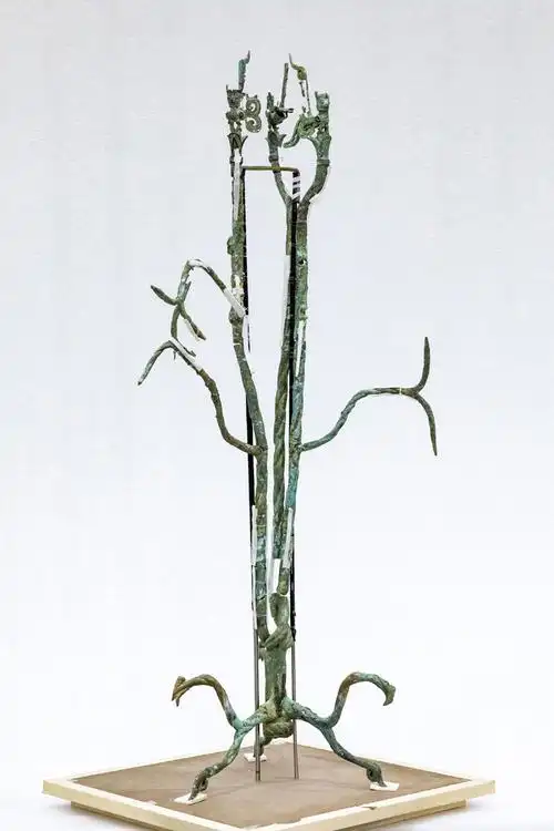 三星堆青铜神树复活记