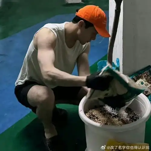 看看腹肌#曾舜晞