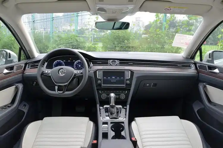 【迈腾】_综合图/外观图/内饰图/图解 -新浪汽车