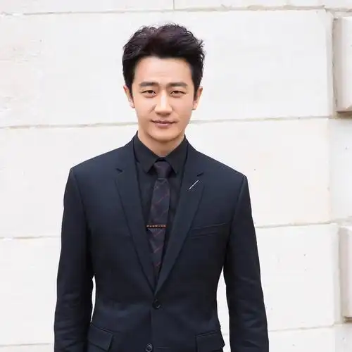 票数:216人气:614投票黄轩个人资料详细资料>别名:暂无性别:男国籍