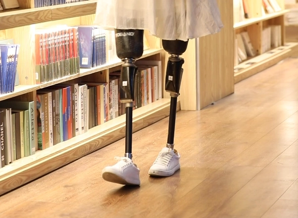 优邦假肢带你了解大腿假肢安装注意事项