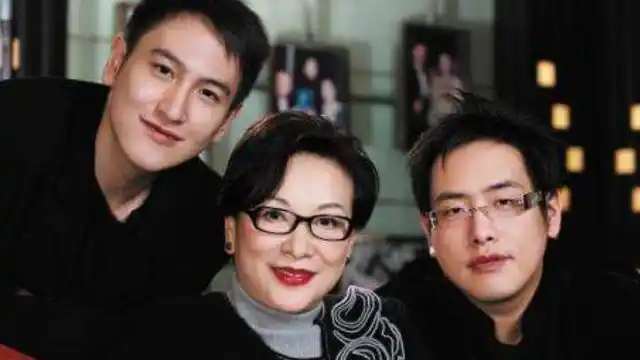 汤珈铖星盘分析