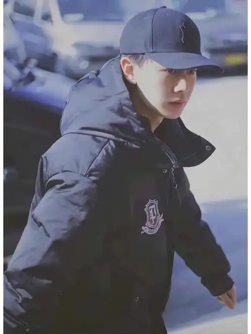 任嘉伦以前的样子