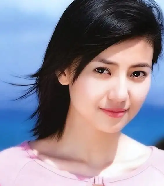 高圆圆的高中旧照曝光!班主任揭秘:至少九个班的男生对她动心