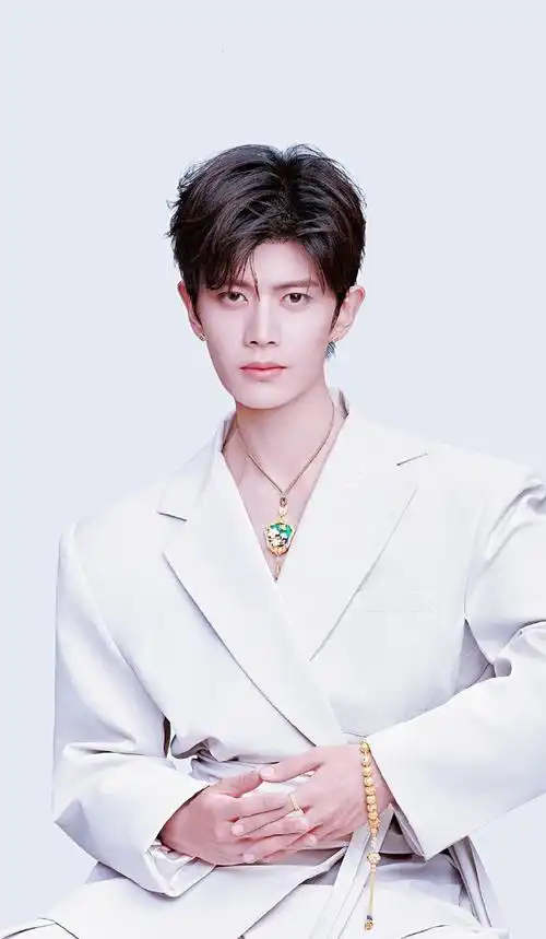 任嘉伦##给任嘉伦的七夕礼物##欧诗漫打造青岛最嘉约会地