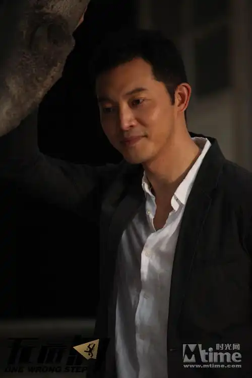 沙溢出演中国版福尔摩斯悬疑推理插科打诨兼顾