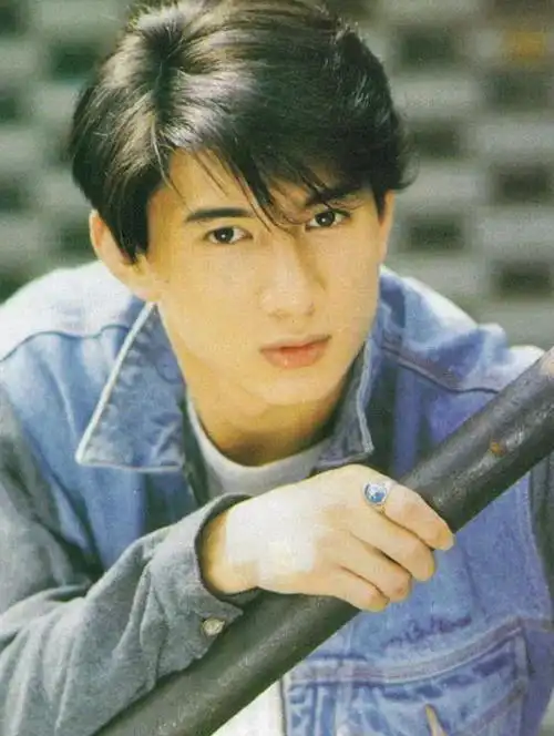 吴奇隆的辛酸励志人生,和他爱过的3个重要女人