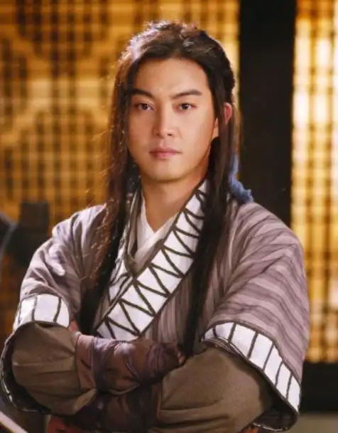 大叔变型男43岁沙溢重回颜值巅峰健身照手臂粗壮肌肉结实