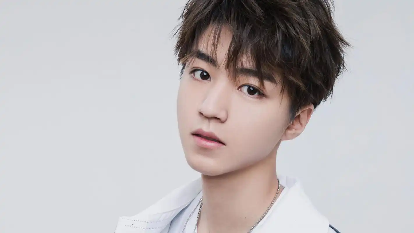 作为tfboys的开拓者,王俊凯为何被资本抛弃?