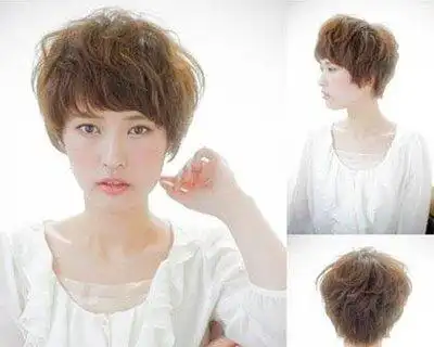 圆脸齐耳微卷短发有 刘海 发型设计