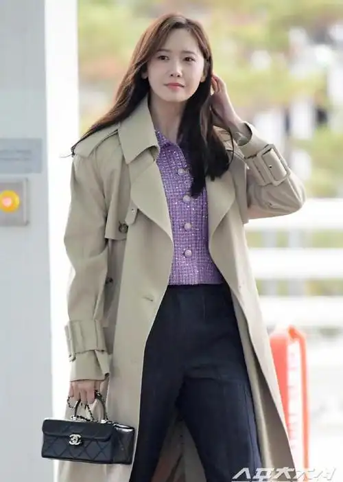 状态超好林允儿机场时尚美照