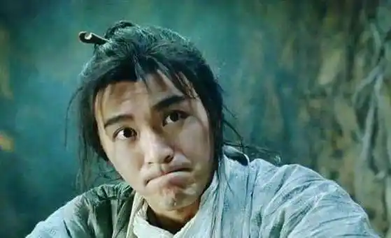 同样是采访周星驰,鲁豫令气氛尴尬,而柴静却让星爷真诚地说谢谢_时候