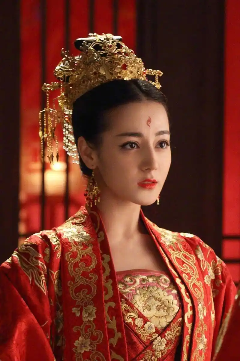 这些美到惊心动魄的古风嫁衣新娘,有没有惊艳到你呀