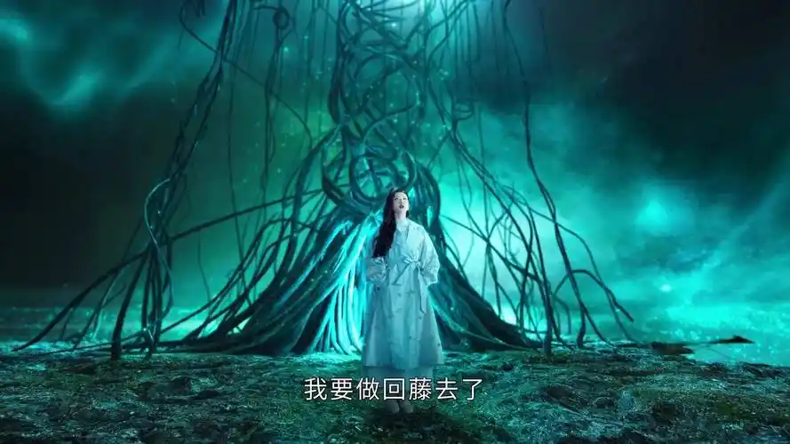 《司藤》:枯藤老树昏鸦,以为的王者是个菜,而青铜却是大佬-柒捌娱乐