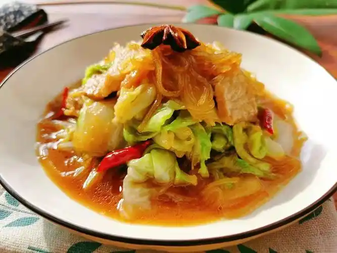 20年"老厨"这样炒白菜,特别入味,好吃下饭,又学一道家常菜