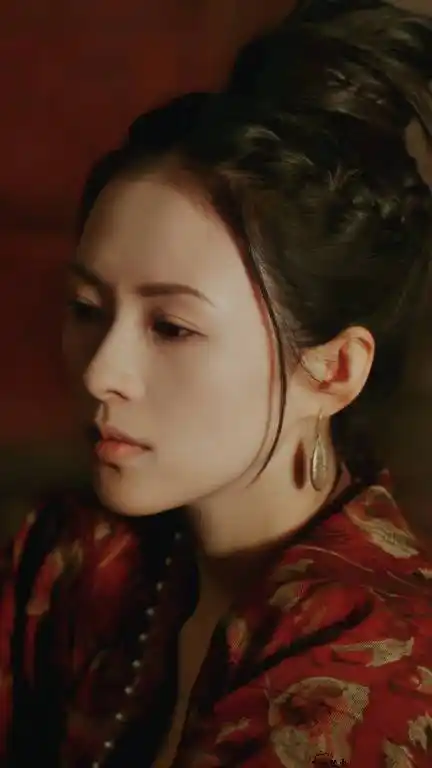 章子怡头像壁纸剧照