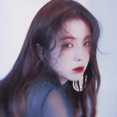 裴珠泫头像 by温岐