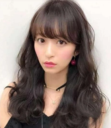 好看八字刘海发型图片,八字刘海发型图片