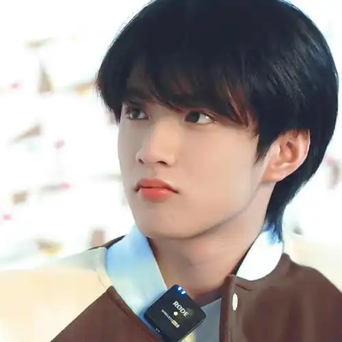 新生代演员刘耀文