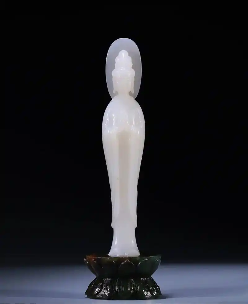 和田玉观音.#和田玉 #玉石玉器 #籽料 #和田玉直播 #古 - 抖音