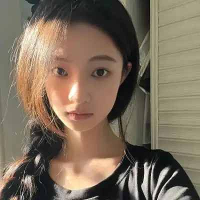 素颜比较真实的头像女高清照片_女生头像_头像屋