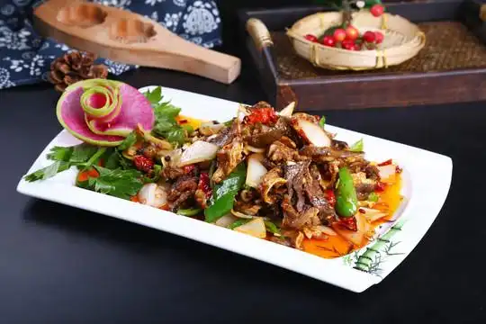 爆炒羊头肉图片